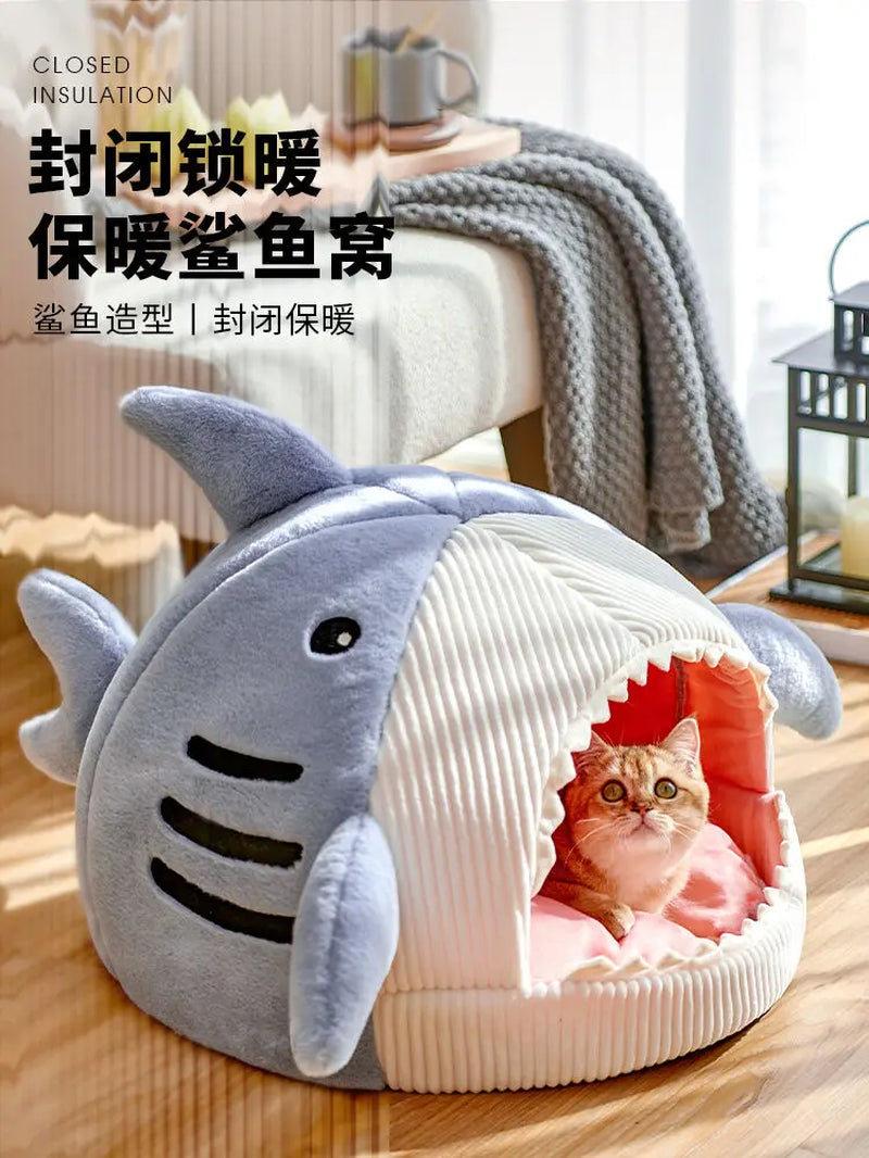 Dog Cat Beds Mats Kennel Warm Winter Semi-Closed Medium Small Dog Cartoon Shark Shape Pet Products Supplies